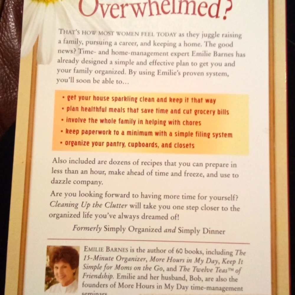🌹$7 *with bundle* Clean up the Clutter easy ways to keep your family organized - Picture 2 of 2